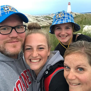 Meet your Posher, Taylor